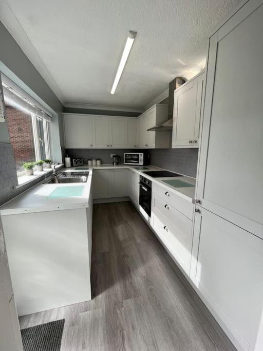 Scoresby Escape - Whitby Holiday Home 외부 사진